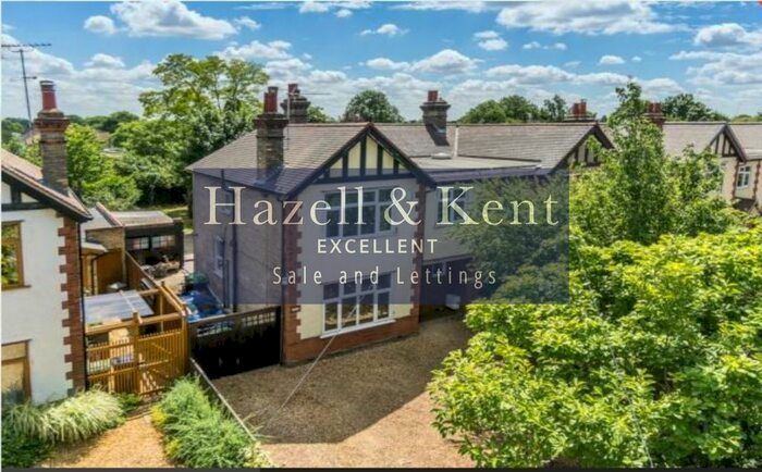 4 Bedroom Semi-Detached House To Rent In Milton Road, Cambridge, CB4