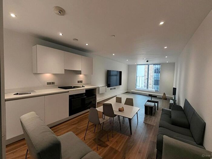 2 Bedroom Apartment To Rent In The Grand Exchange, Market Street, Bracknell, Berkshire, RG12