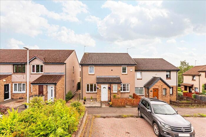 2 Bedroom End Of Terrace House For Sale In Glen View Road, Gorebridge, EH23