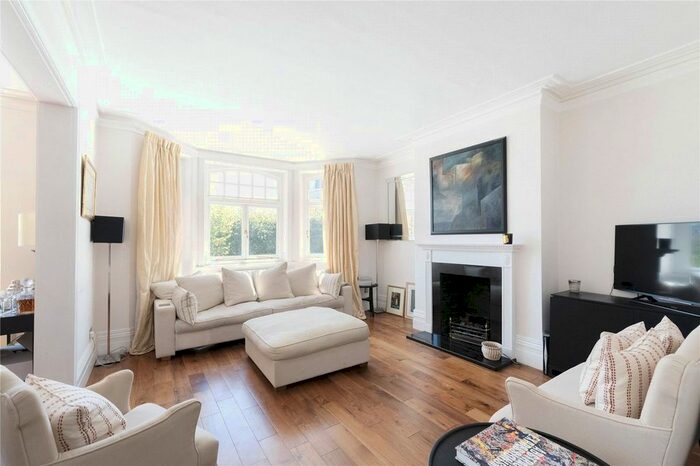 2 Bedroom Flat To Rent In Hurlingham Court Mansions, Hurlingham Road, London, SW6