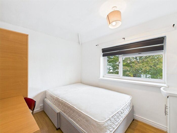 1 Bedroom House To Rent In Hinton Close, Brighton, East Sussex, BN1