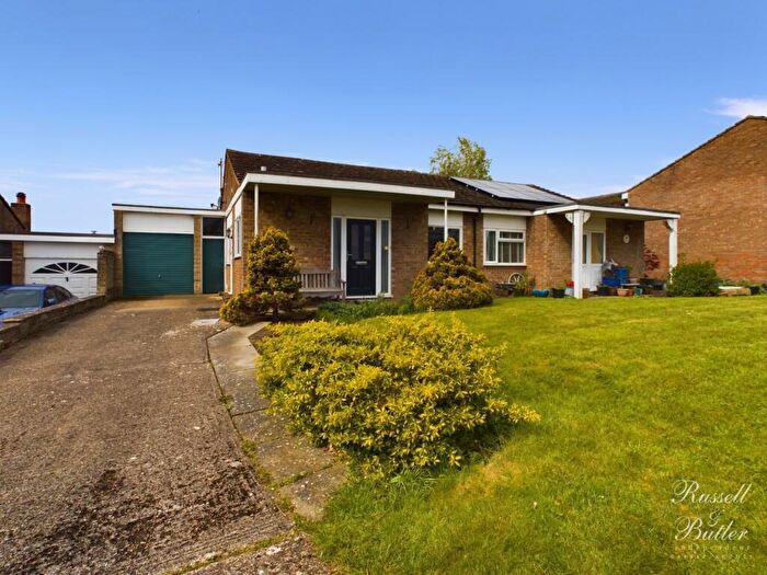 2 Bedroom Semi-Detached Bungalow For Sale In Denham View, Granborough, MK18