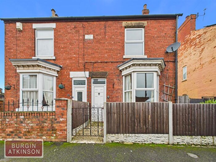 2 Bedroom Semi-Detached House For Sale In Wharton Street, Retford, DN22
