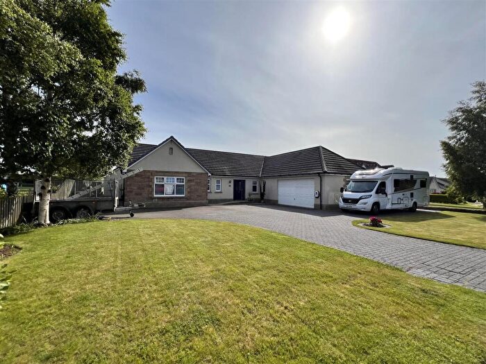 4 Bedroom Detached Bungalow For Sale In Ardgowan, Croy, Inverness, IV2
