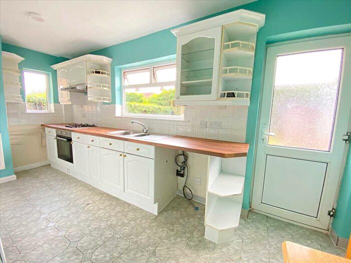 4 Bedroom Semi-Detached House To Rent In Christchurch Avenue, Wembley, HA0