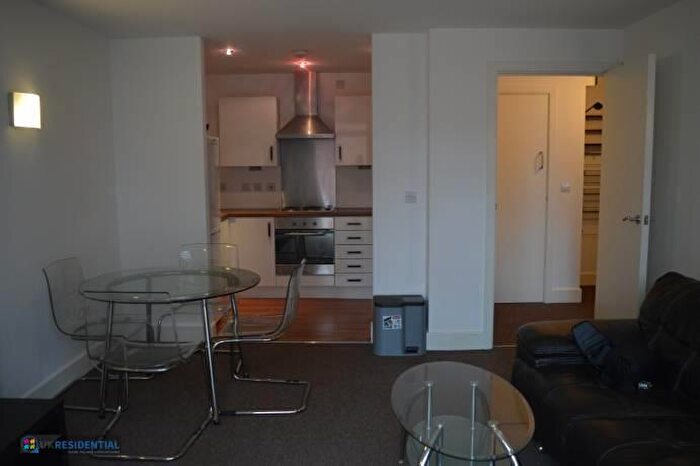 1 Bedroom Flat To Rent In Rockingham Street, Sheffield, South Yorkshire, S1