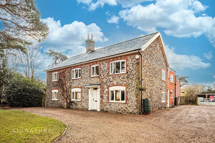 5 Bedroom Detached House For Sale In Drayton High Road, Drayton, NR8