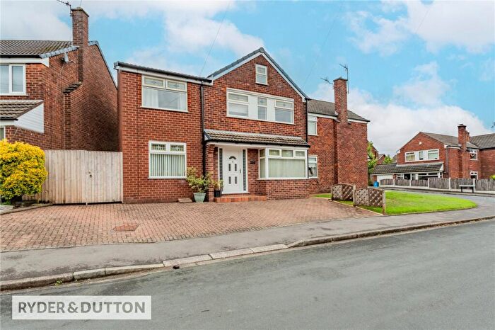 4 Bedroom Semi Detached House For Sale In Warwick Road, Failsworth, Manchester, Greater Manchester, M35
