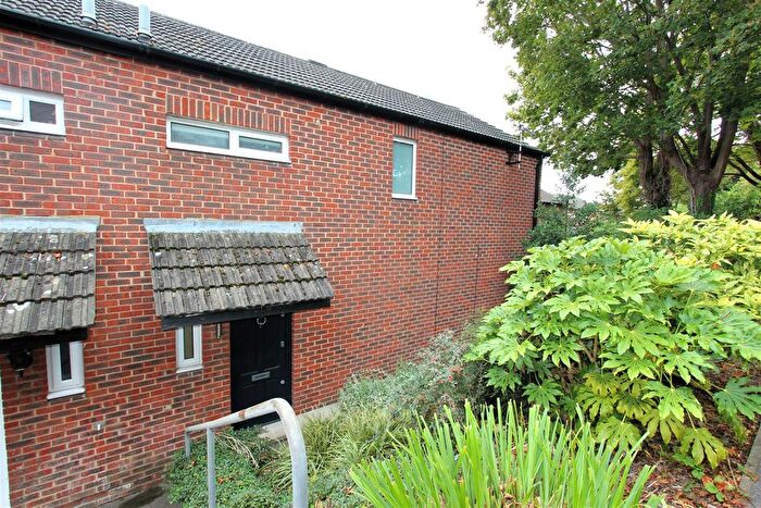 3 Bedroom End Terrace House To Rent In Shanklin Close, Chatham, ME5