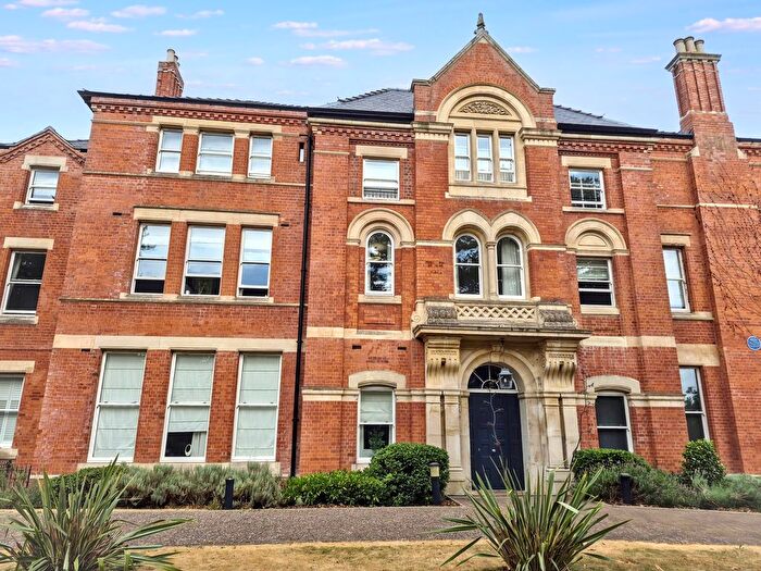 1 Bedroom Flat For Sale In Gwendolyn Drive, Coventry, CV3