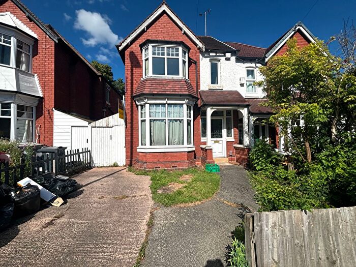 4 Bedroom Property To Rent In Umberslade Road, Birmingham, B29
