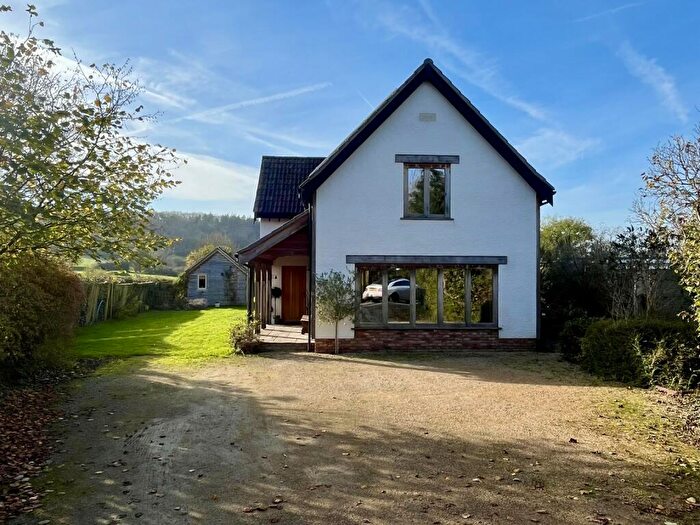 2 Bedroom Detached House For Sale In Station Road, Sandford, Winscombe, North Somerset., BS25