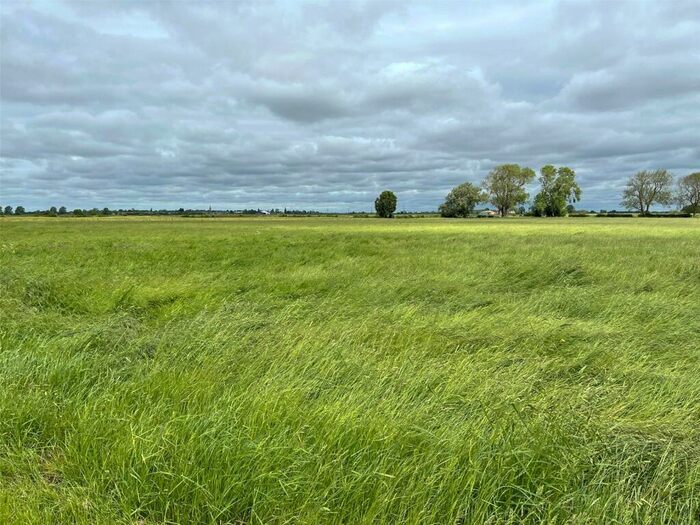 Farm Land For Sale In "Woolpitts Grassfield", Little Hale Fen, Sleaford, Lincs, NG34