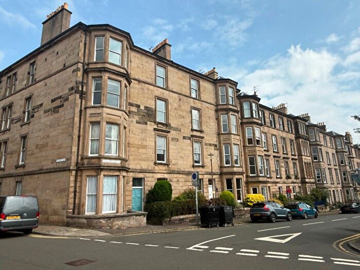 5 Bedroom Flat To Rent In Findhorn Place, Newington, Edinburgh, EH9