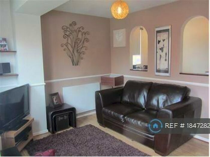 1 Bedroom Maisonette To Rent In Twitchen Lane, Milton Keynes, MK4