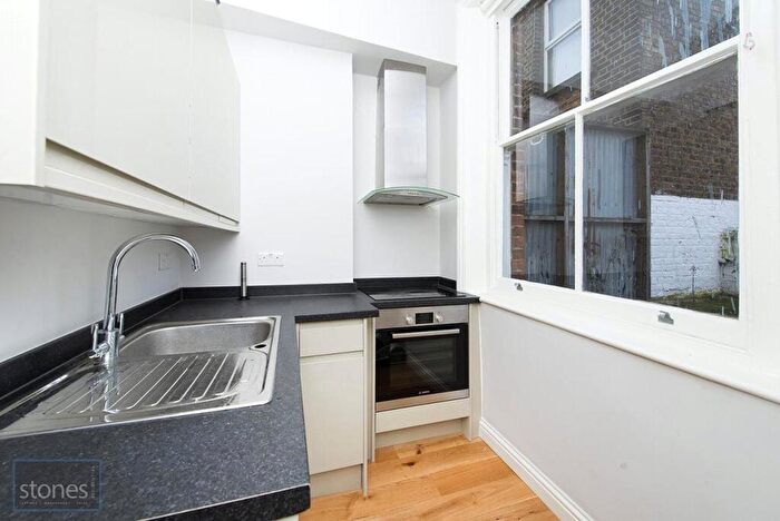 1 Bedroom Apartment To Rent In Chalk Farm Road, Chalk Farm, London, NW1