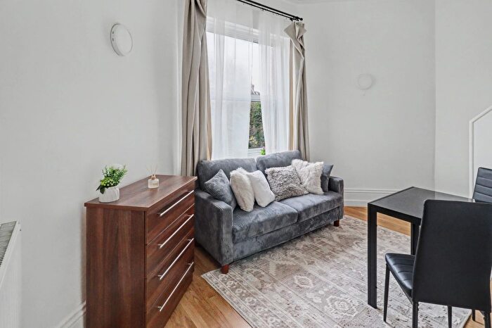 Studio To Rent In Fitzjohns Avenue, London, NW3