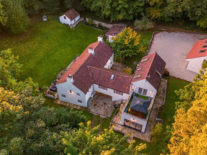 6 Bedroom Detached House For Sale In Greatwood Cottage, Near Tadcaster, LS24