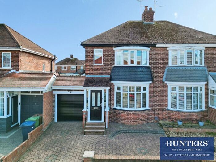 3 Bedroom Semi-Detached House For Sale In Ambleside Terrace, Seaburn Dene, Sunderland, SR6