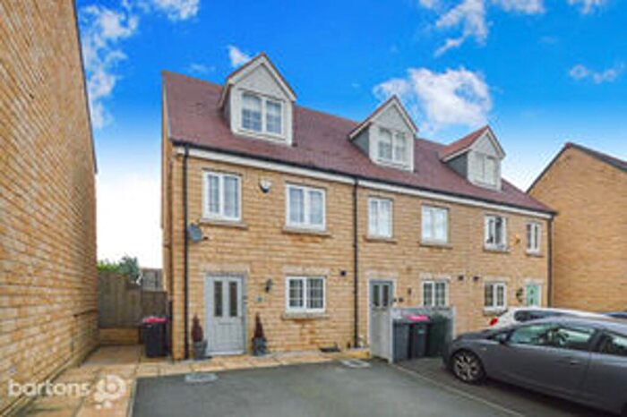 3 Bedroom Terraced House For Sale In Trueman Drive, Rawmarsh, S62