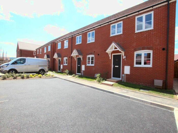 3 Bedroom Property To Rent In Sowthistle Drive, Hardwicke, Gloucester, GL2