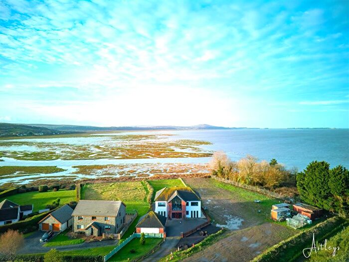 4 Bedroom Detached House For Sale In Pencaerfenni Park, Crofty, Swansea, SA4