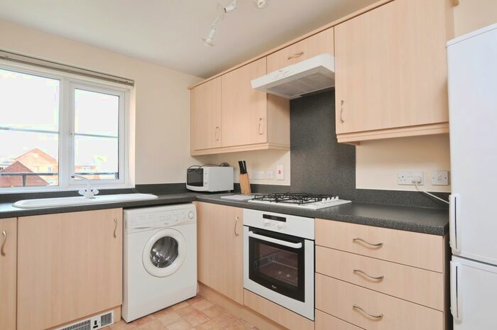 1 Bedroom Flat To Rent In Sherwood Place, Headington, Oxford, OX3