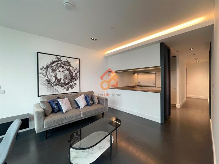 1 Bedroom Flat To Rent In Amory Tower, Marsh Wall, London, E14