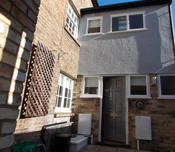 1 Bedroom Terraced House To Rent In Stocks Yard, High Street, Saffron Walden, Essex, CB10