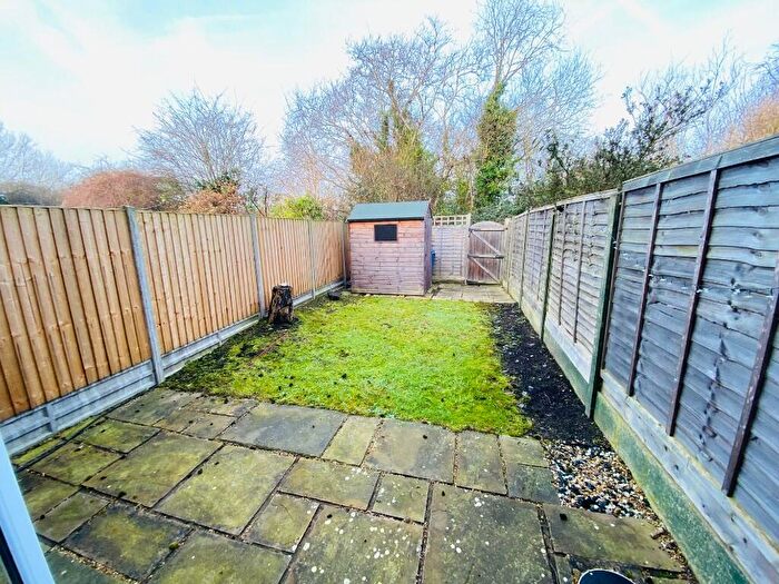 2 Bedroom End Of Terrace House To Rent In Hawksmead, Bicester, Oxfordshire, OX26