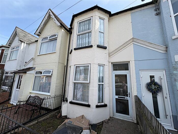 3 Bedroom Property To Rent In Bells Road, Gorleston, NR31