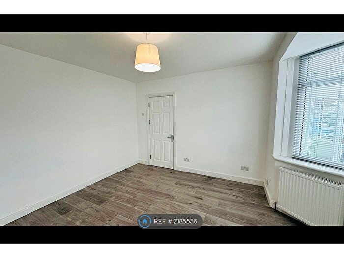4 Bedroom Terraced House To Rent In Seymer Road, Romford, RM1