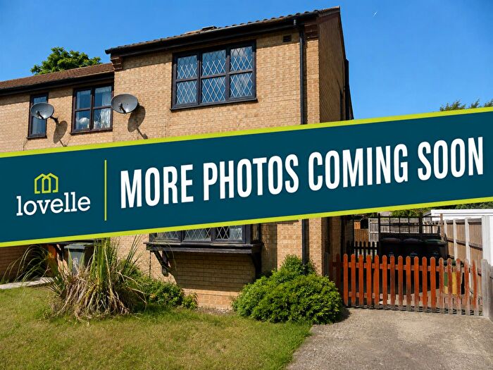 2 Bedroom Semi-Detached House To Rent In Meadow Way, Bracebridge Heath, Lincoln, LN4
