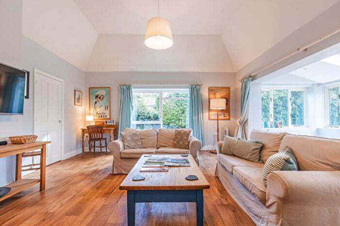 5 Bedroom Detached House For Sale In A Beautiful Four-bedroom, All En-suite Property In The Charming Village Of Blakeney., NR25