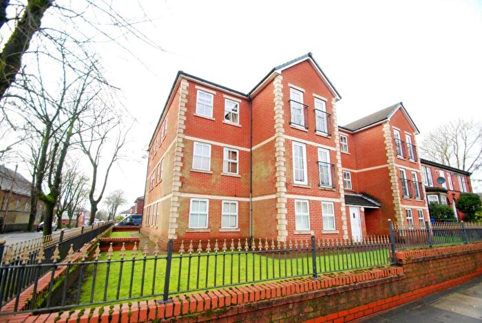 2 Bedroom Apartment To Rent In Walmersley Road, Bury, BL9