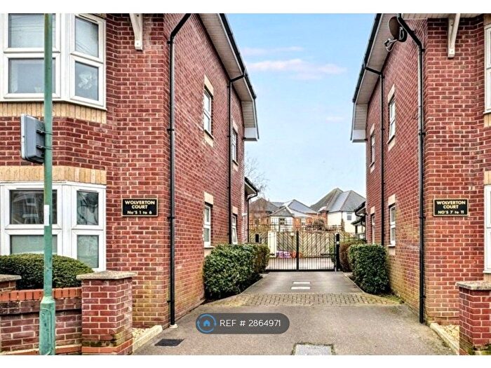 1 Bedroom Flat To Rent In Wolverton Road, Boscombe, BH7
