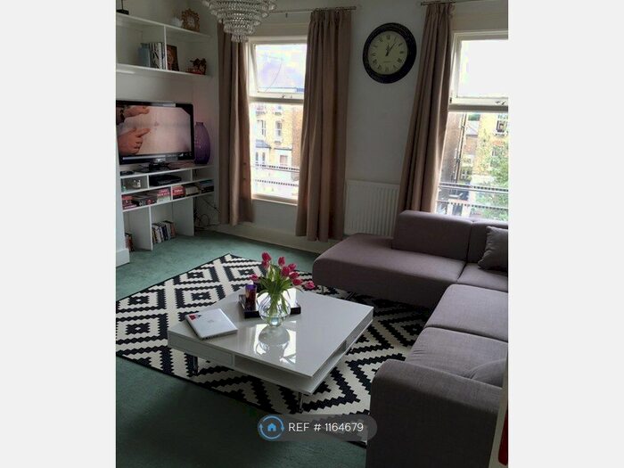 2 Bedroom Flat To Rent In Grosvenor Road, London E11