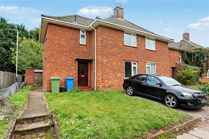 4 Bedroom Semi-Detached House For Sale In Bluebell Road, Norwich, Norfolk, NR4