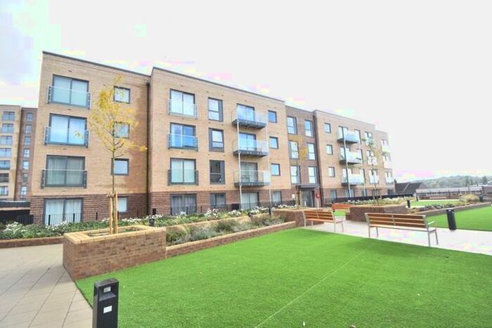 2 Bedroom Property To Rent In Stirling Drive, Luton LU2