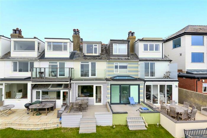 4 Bedroom Terraced House To Rent In Hill Head Road, Hill Head, Fareham, Hampshire, PO14