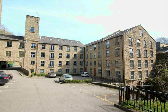 2 Bedroom Duplex To Rent In Hyde Bank Road, New Mills, High Peak, SK22
