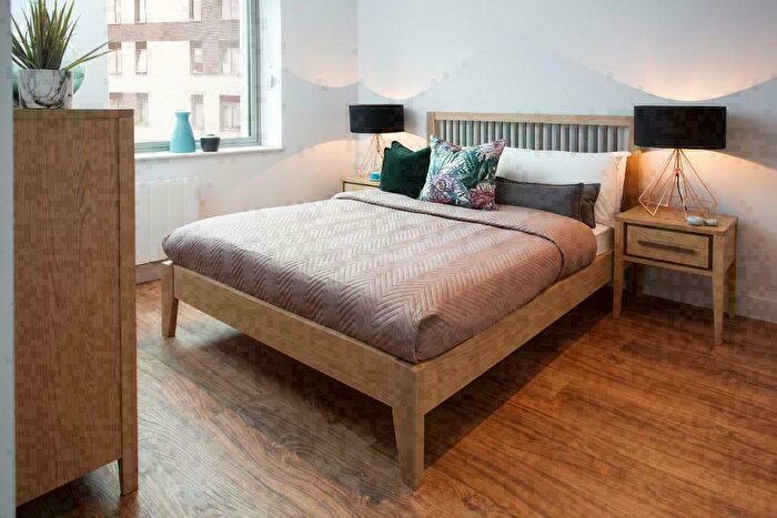 1 Bedroom Apartment To Rent In Flat Weavers Quay, Old Mill Street, Manchester, Greater Manchester, M4