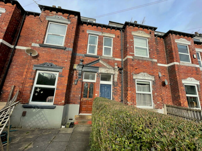 5 Bedroom Terraced House To Rent In Bennett Road, Leeds, West Yorkshire, LS6