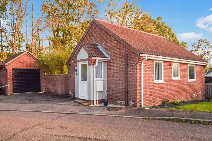 2 Bedroom Detached Bungalow For Sale In Field Close, Alconbury, PE28