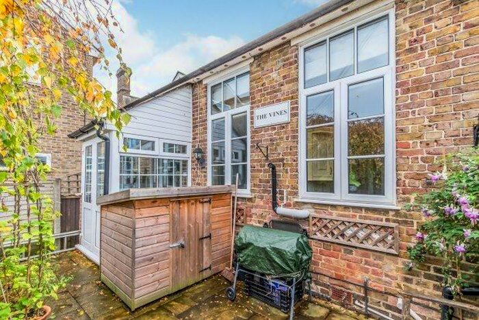 2 Bedroom Property To Rent In The Old School Lower Road, Sittingbourne ME9