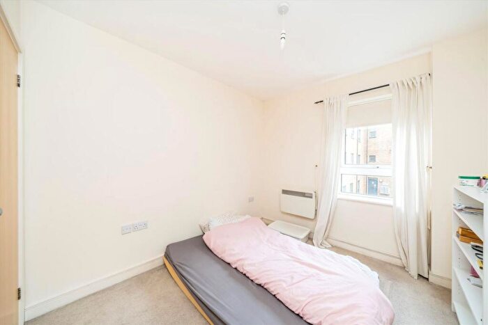 1 Bedroom Flat To Rent In Hither Green Lane, Hither Green, SE13