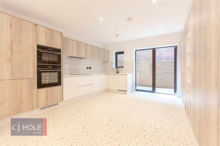3 Bedroom End Of Terrace House To Rent In Jacob Street, Old Market, Bristol, BS2