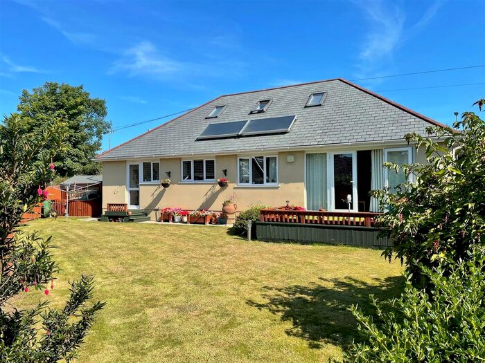 5 Bedroom Detached House For Sale In Goonhavern, Truro, TR4