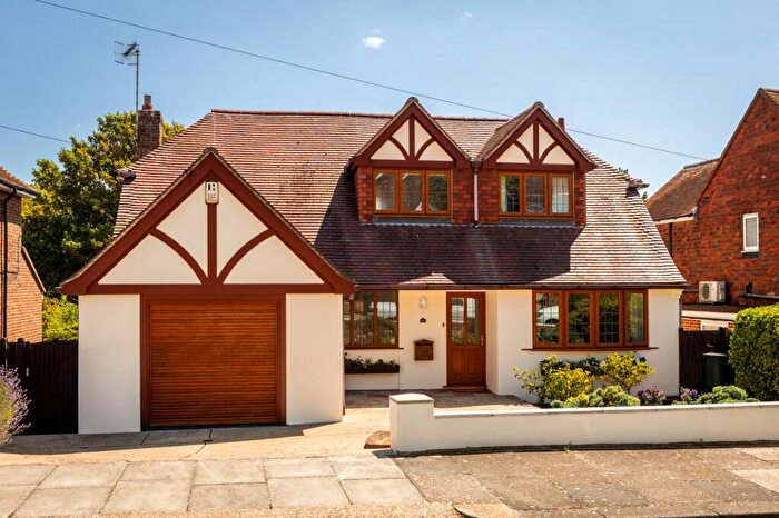 3 Bedroom Detached House For Sale In Gorham Avenue, Rottingdean, BN2