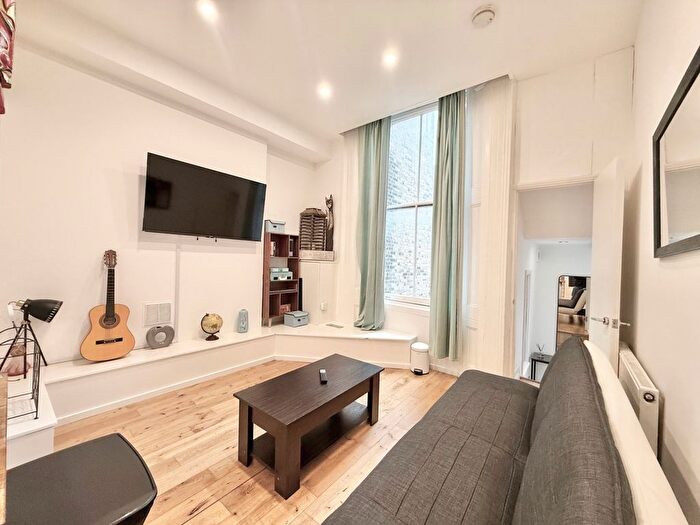 1 Bedroom Flat To Rent In Sutherland Avenue, W9
